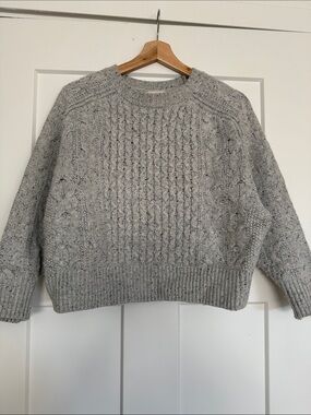 Universal Thread Light Heather Gray Cable Crew Sweater